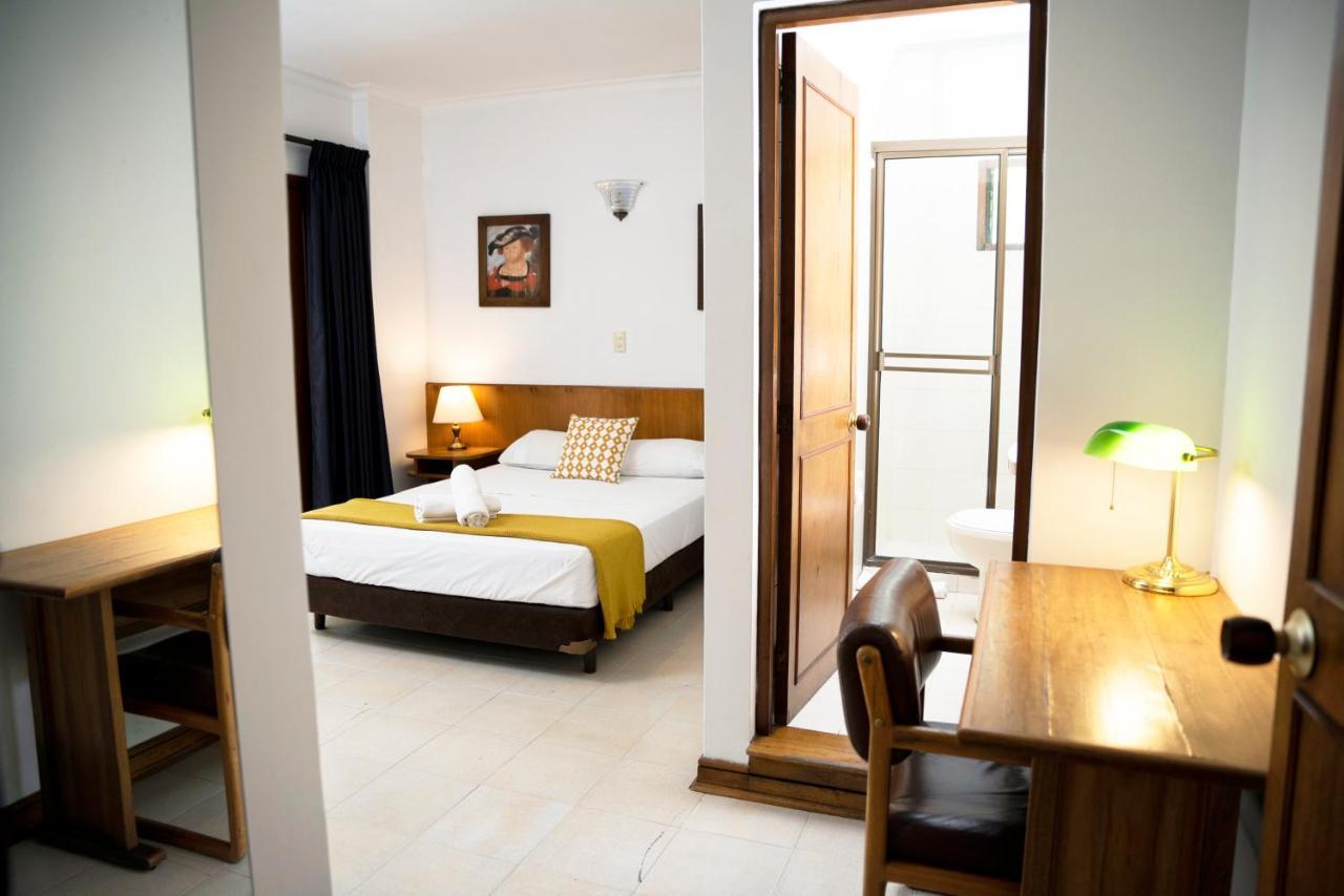 Casa Rosales Hotel Medellin Luaran gambar